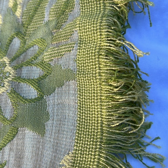 Gorgeous Silk Floral Brocade Yellow & Green Fabric - Picture 8 of 9